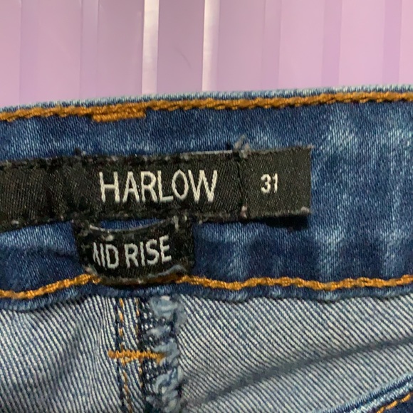 Knee rip skinny jeans - Picture 3 of 3